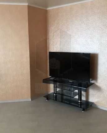 Дава се под наем Тристаен апартамент в Пловдив, Кършияка - 88 кв.м за 260.1 € - Снимка #2