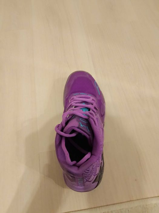 Баскетбольные кросовки