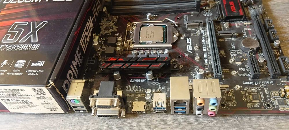 S1151 Asus B250 + Core i5 7400