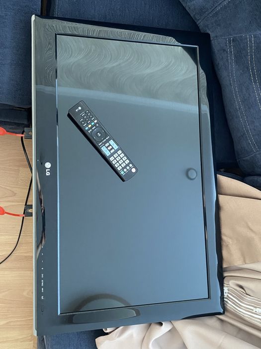 Продаётся телевизор LG