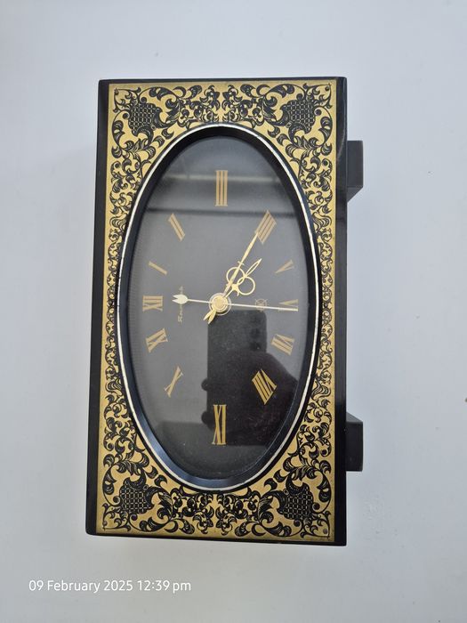 Старинен часовник "Янтра"