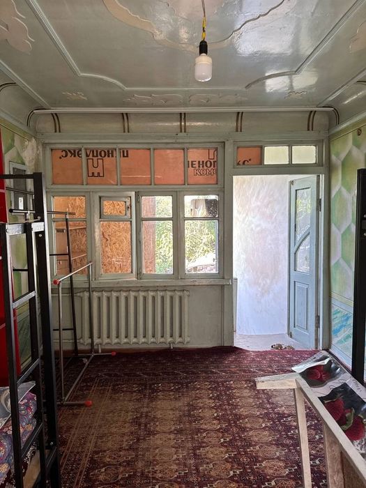 Arenda Yakkasaroy rakat hovli ijaraga 

3/1/1

Площадь: 300 м² 66

Цен