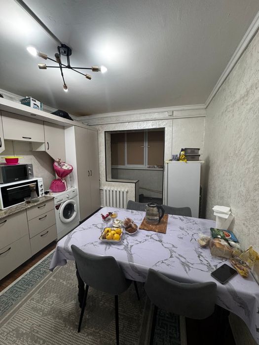 Үй сатылады 3 мкрдан 1 домнан