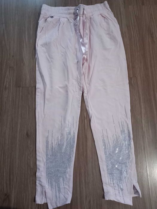 Лот за дами пролетен