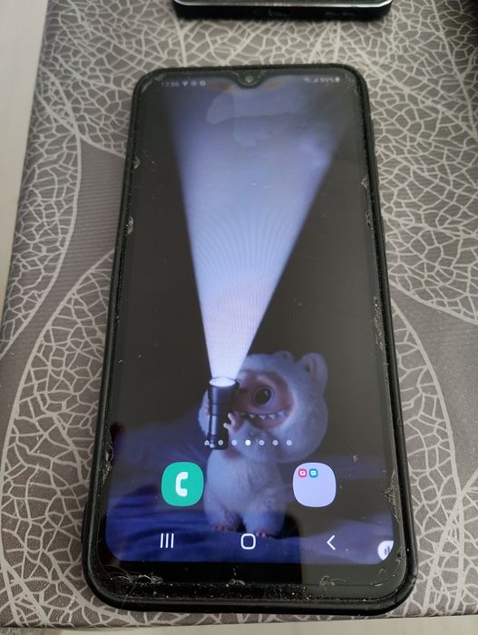 Таблети и телефони