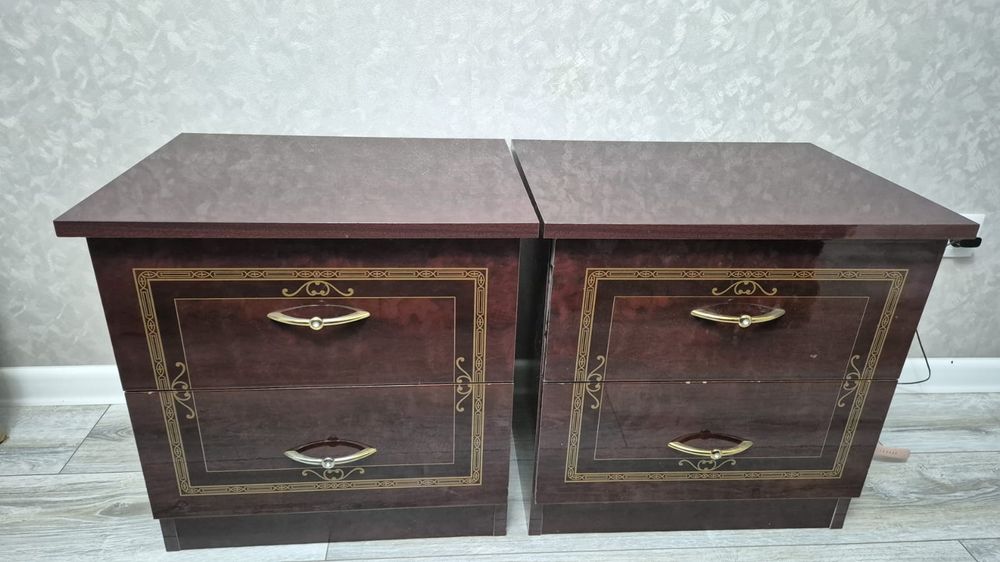 Спальный гарнитур