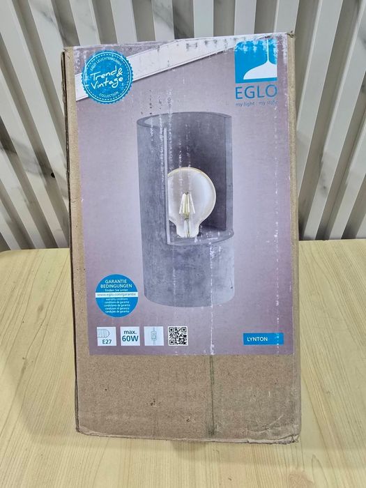 Монофоничната настолна лампа Eglo Lighting Lynton
