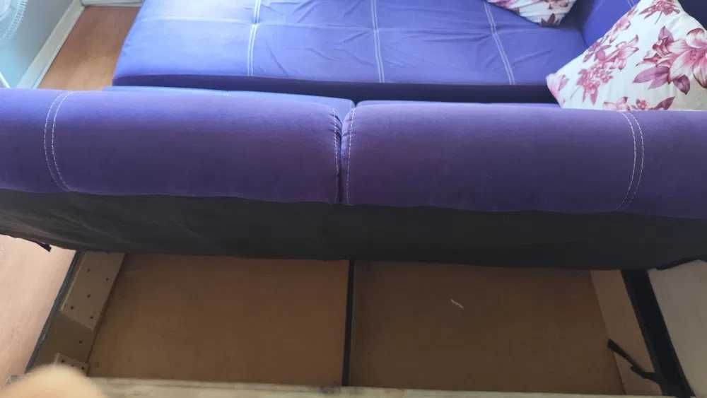 ПОДАРЕН Е ВЕЧЕ! Моля, не звънете! разтегателен диван,