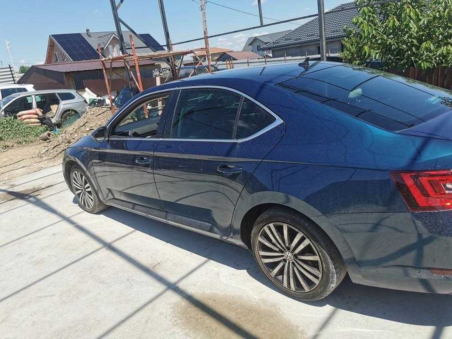 usa usi skoda superb 3 lw5q usa fata spate superb 3 lw5q