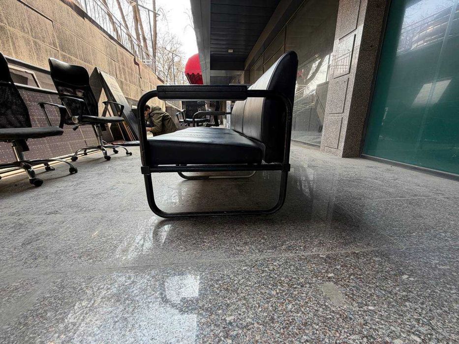 Стол Ожидания для Офиса