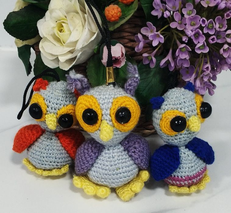 Вязаные брелоки совушек.