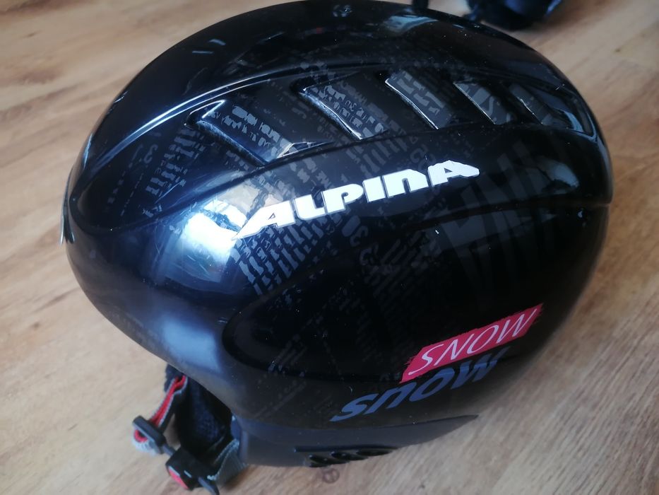 Casca ski Alpina Snow Stuf head atomic vokl stokli blizard leki