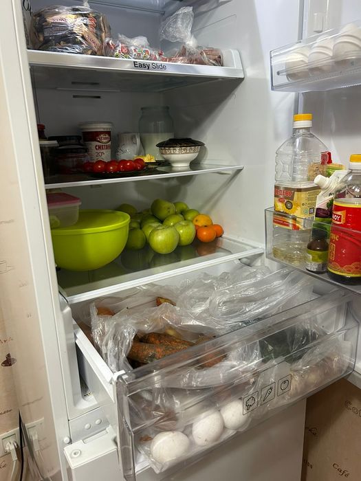 Холодильник Samsung в отличном состоянии