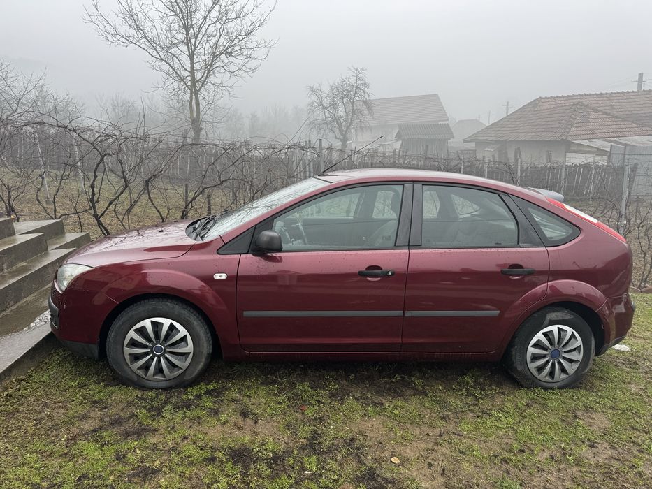 Ford Focus 1300€ NEGOCIABIL