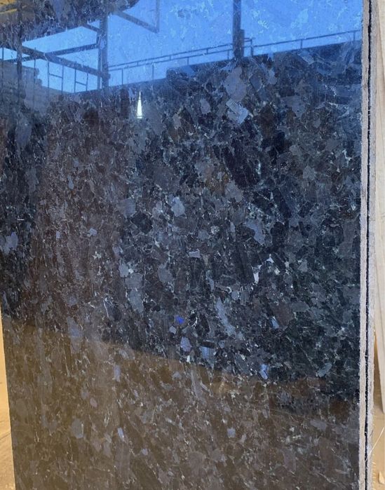 Ангола Блэк,Капуста, тан браун лабродарит, травертин,Балясина