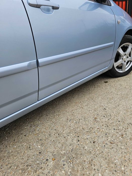 Toyota Corolla 1,4 anul 2005