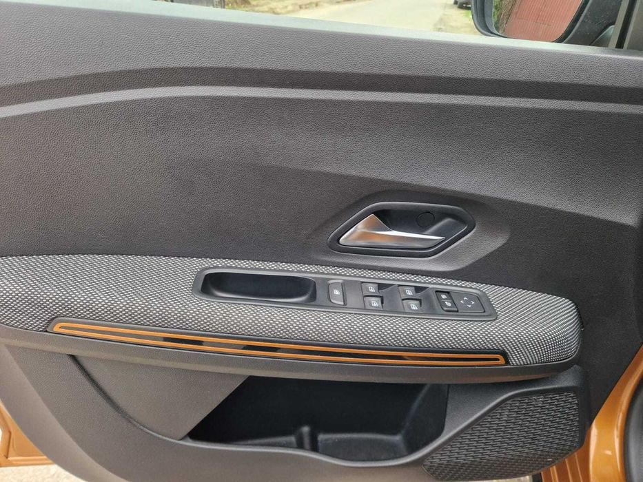 Dacia Sandero Stepway TCE 90 MT6