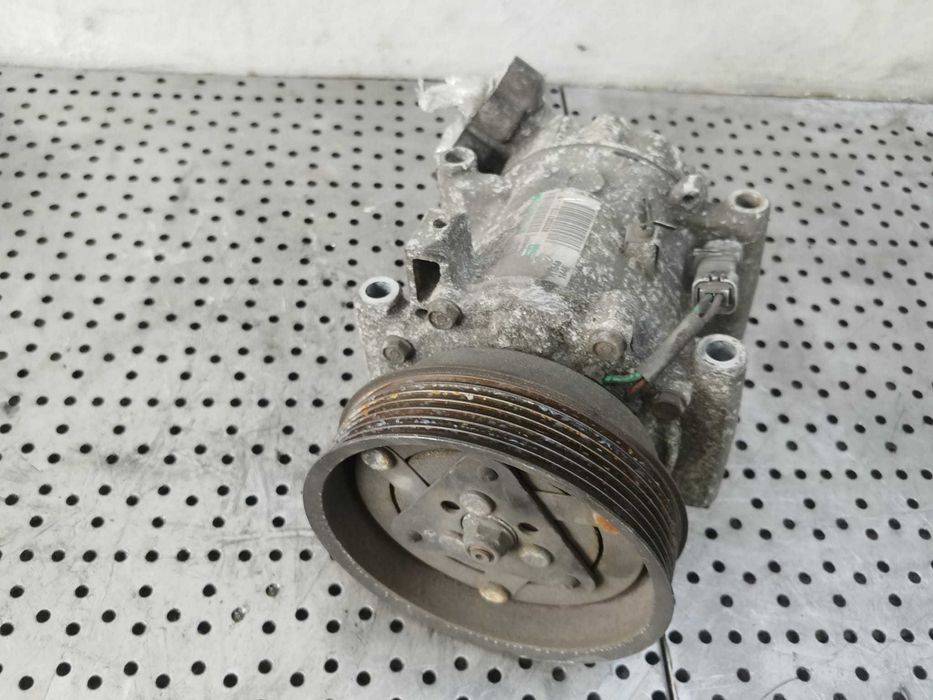 compresor clima ac  1.2 b d4fd740 renault clio 3  8200357173-b