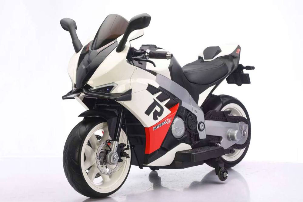 Detiskiy elektroniy mashina. Halol nasiya savdo bor.