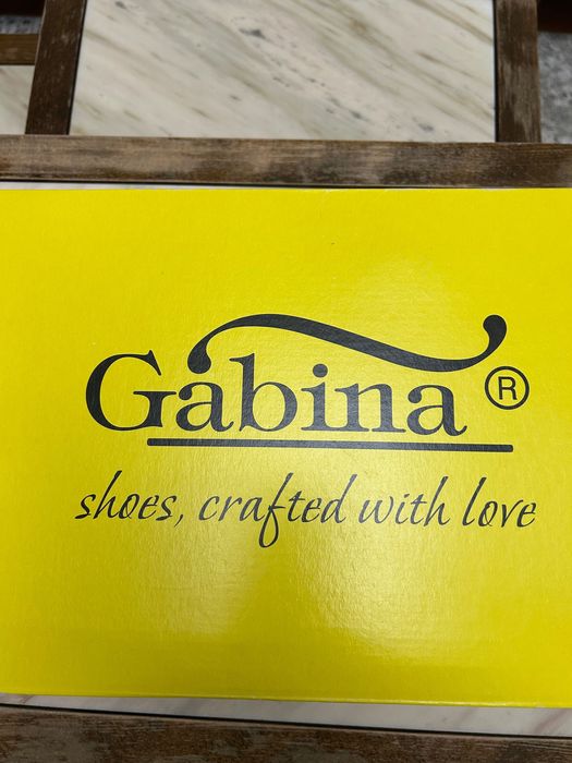 Gabina,Дамски обувки,38-ми номер,български.