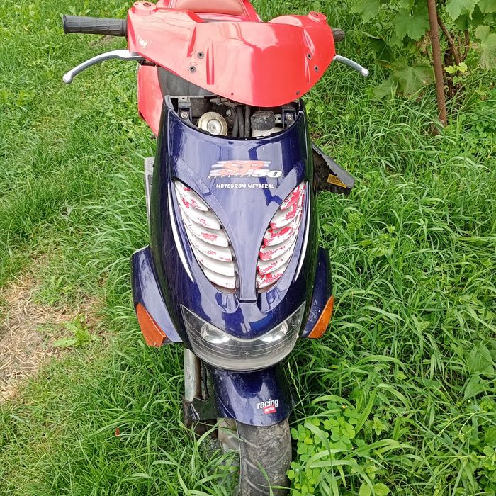 Scuter Aprilia defect