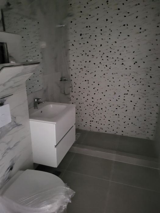 Execut interior și exterioare!