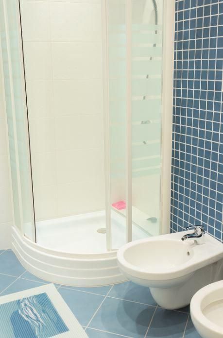 Дава се под наем Двустаен апартамент в Варна, Бриз - 55 кв.м за 400 € - Снимка #4