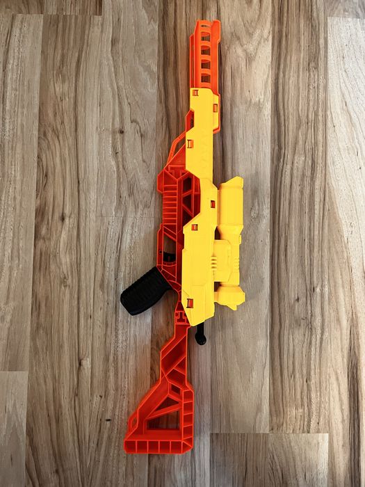 Mitraliere NERF , cu accesorii