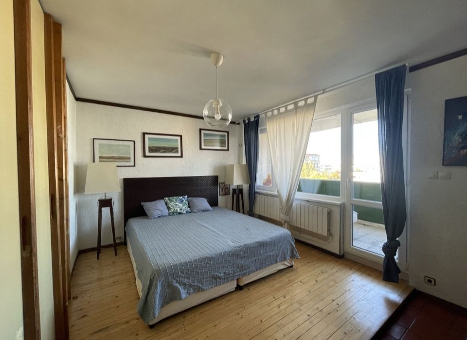 Дава се под наем Двустаен апартамент в София, Гео Милев - 70 кв.м за 561 € - Снимка #1