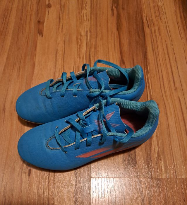 Бутонки Адидас 35 номер