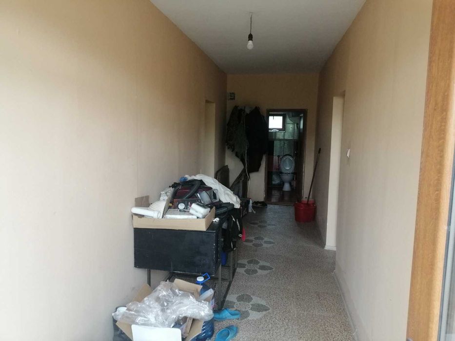 Къща в Индустриална зона, с.Руец