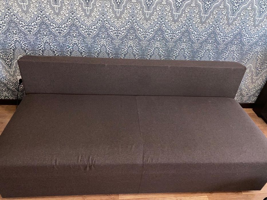 Диван для гостиной комнаты