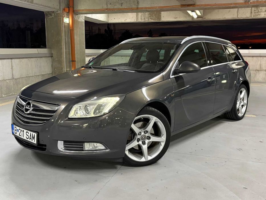 Opel Insignia 2.0 Biturbo 4x4 / Euro 5/ Automata/ Posib. Finantare