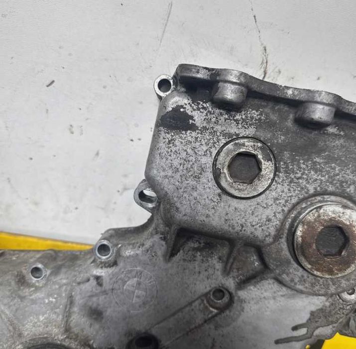 Capac distributie motor BMW M47D20 E90 E91 E92 E93 E60 E61 2.0 diesel Original 7786751