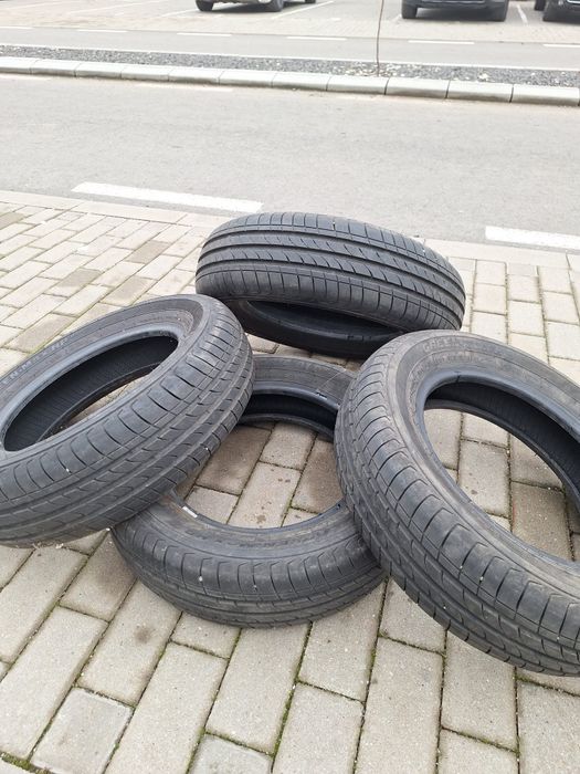 Vând cauciucuri vara și all season 14"
