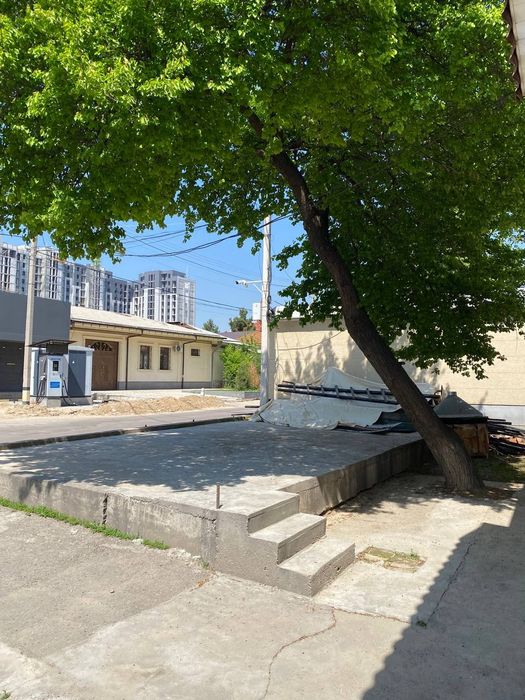 Арендага жой  шашлык бизнес учун