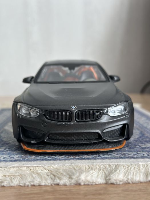 M4 GTS моделька