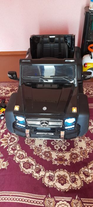 Elektromobil Mers AMG  6ta balon. 4 ta motor 60-70 kg yuk kotaradi.