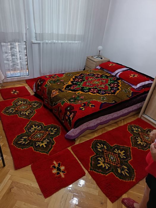 Продавам Китеници