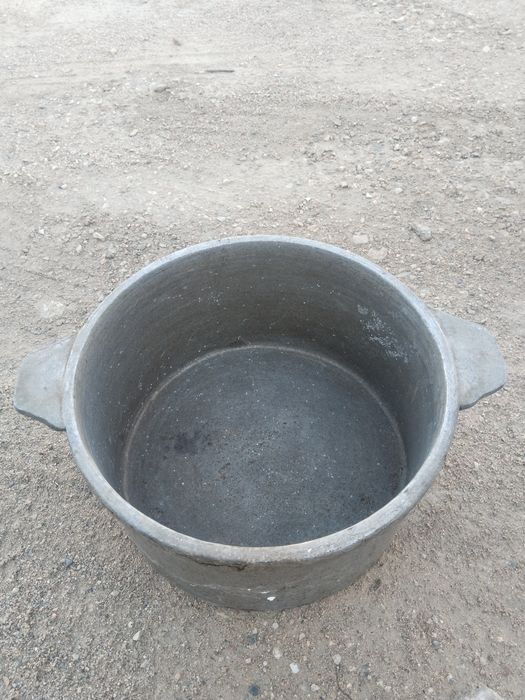 Продам большой казан СССР