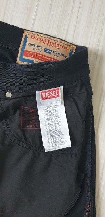 Diesel 2019 D - Struct Slim Fit  31 - 32 НОВО! ОРИГИНАЛ Мъжки Дънки