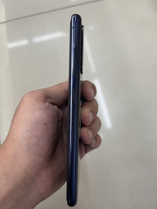Продам телефон самсунг s20 fe. С20 фе.