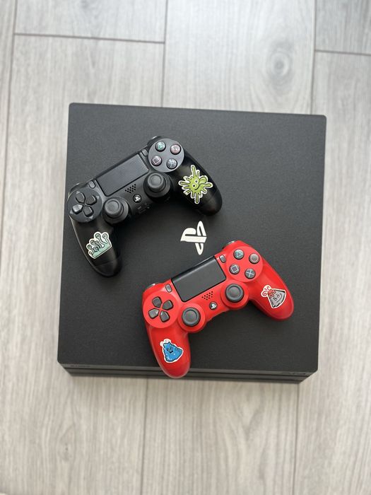 Playstation 4 Slim, 1 TB