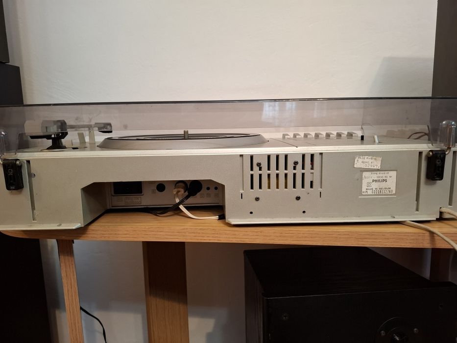 Pick-up PHILIPS stereo music center 1410 +boxe