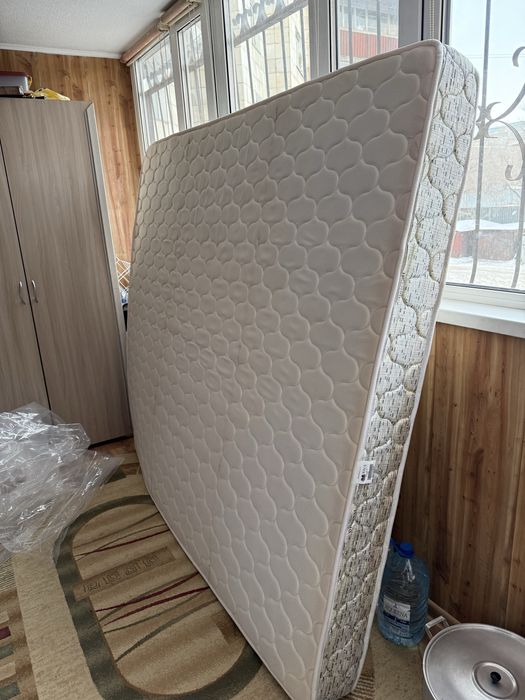 Матрас двухспальный