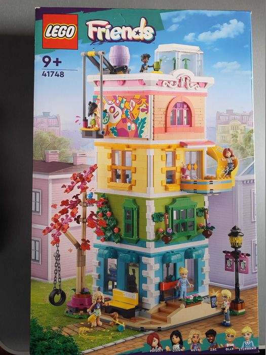 lego 41748 Heartlake City Community Center_Centrul comunitar din orasul Heartlake