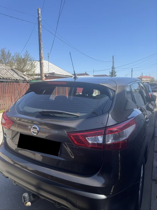 Nissan Qashqai 1.2 benzină , 2015, EURO 6