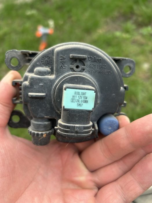 Противотуманка suzuki sx4