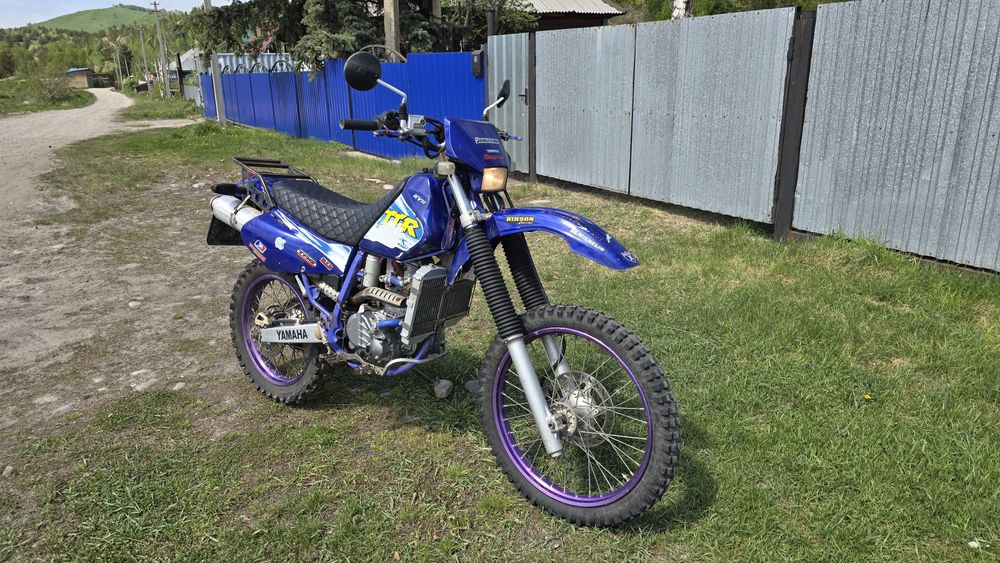 Мотоцикл Yamaha.