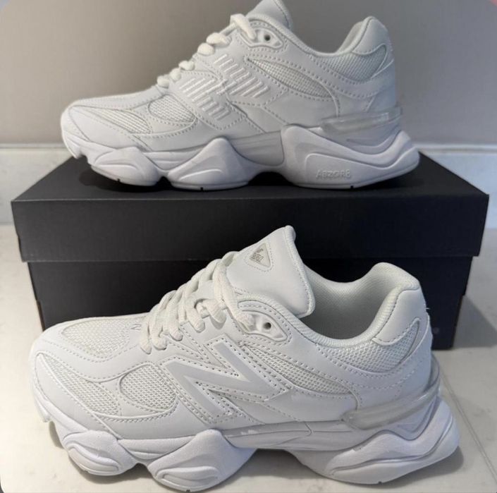 New Balance 9060 albi noi marimea 36